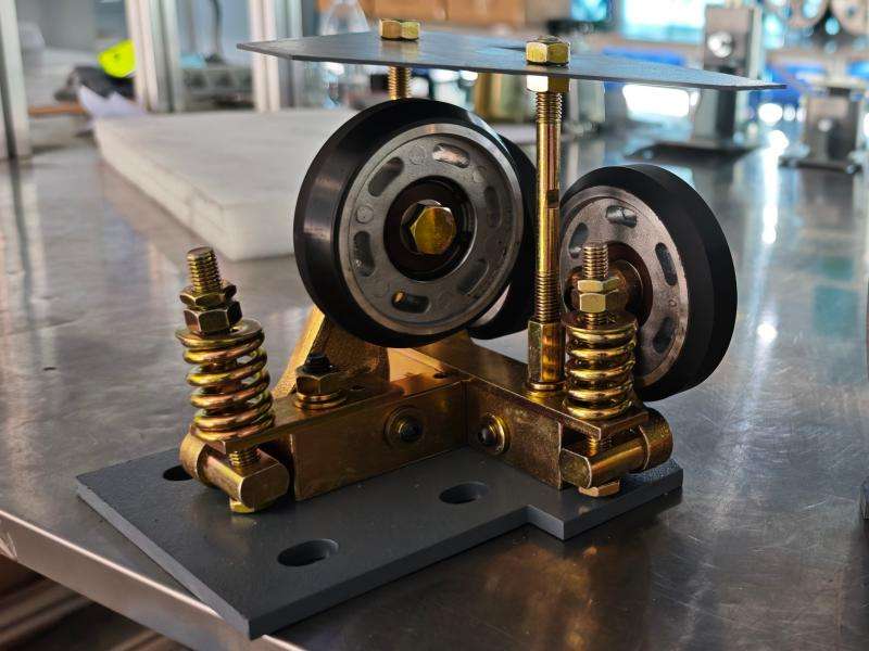 Elevator Roller Shoe