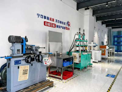 Lift Guide Shoe Roller Factory